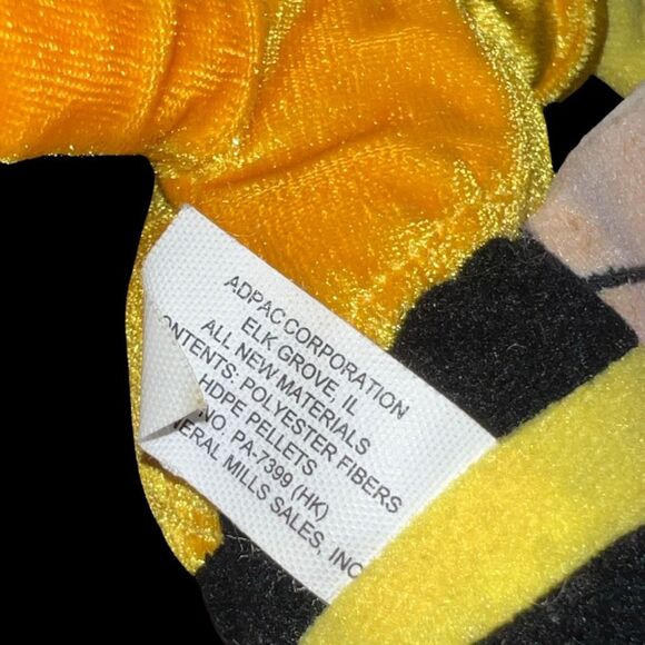 Vintage 1998 General Mills Honey Nut Cheerios Bee Breakfast Pals Plush Beanie - Picture 3 of 5